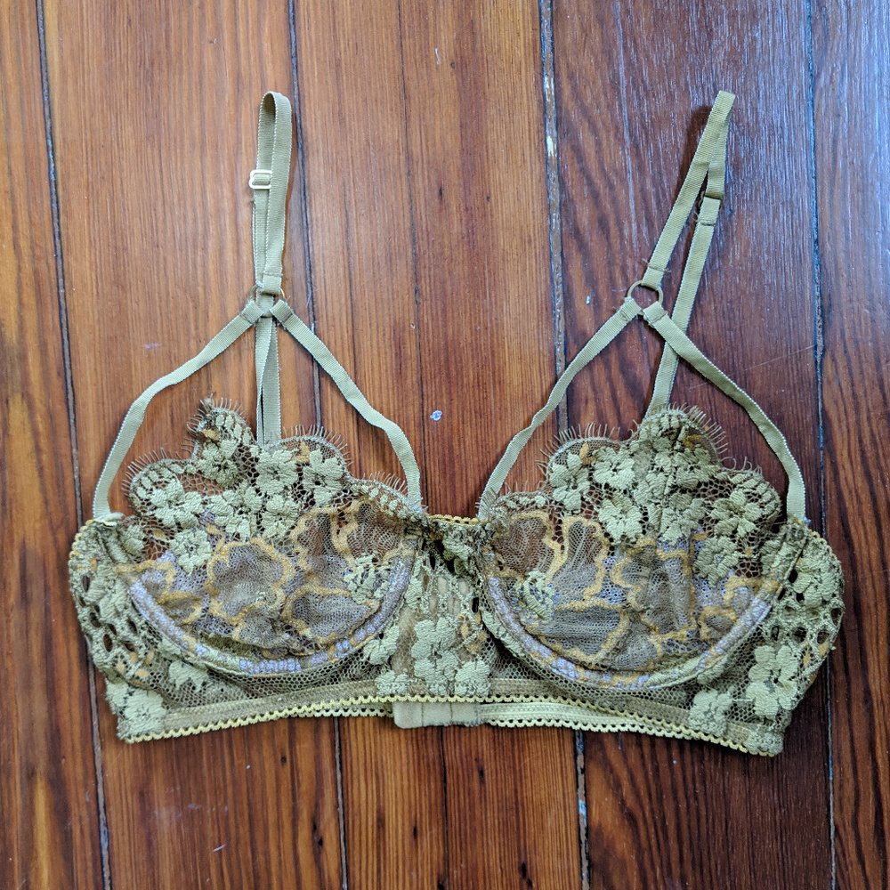 lace and mesh bra